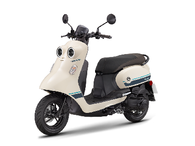 Tampang Nyeleneh Skutik Baru Yamaha, Mukanya Mirip Minion!