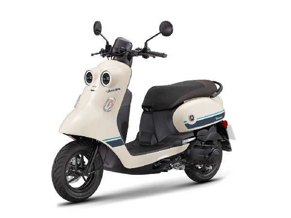 Tampang Nyeleneh Skutik Baru Yamaha, Mukanya Mirip Minion!