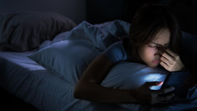 Rahasia Sederhana: Tidur Ekstra Akhir Pekan Perkuat Mental Remaja
