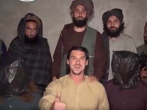 Promosi Wisata Nyeleneh Taliban: Culik Orang Promosi Wisata Nyeleneh Taliban: Culik Orang