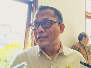 Karo Ekonomi NTB Siap Diperiksa sebagai Tersangka Korupsi Masker COVID-19 Karo Ekonomi NTB Siap Diperiksa sebagai Tersangka Korupsi Masker COVID-19