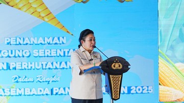 Titiek Soeharto Apresiasi Polri Gaspol Tanam Jagung Demi Swasembada Pangan