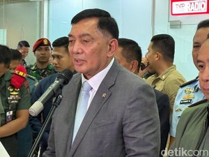 Rapat Tertutup di DPR, Menhan-Panglima TNI Usul Tambah Anggaran Rp 184 T Rapat Tertutup di DPR, Menhan-Panglima TNI Usul Tambah Anggaran Rp 184 T