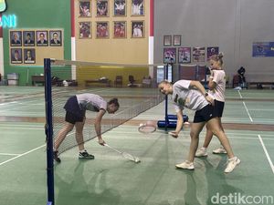 16 Atlet Rusia Jalani Latihan Perdana di Pelatnas Cipayung 16 Atlet Rusia Jalani Latihan Perdana di Pelatnas Cipayung