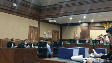 Bacakan Pleidoi, Pengacara Sebut JPU Cuma Fokus untuk Hukum Tom Lembong