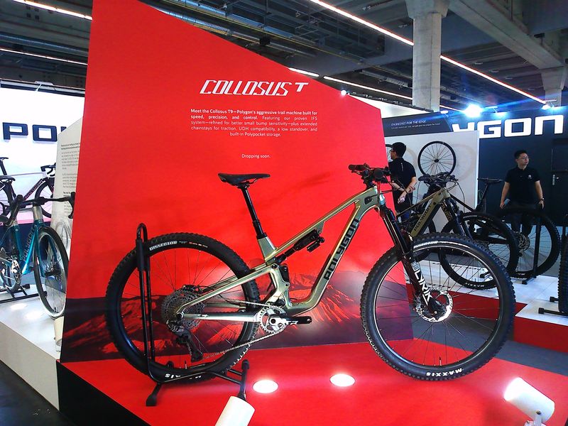 Polygon pertunjukan  di bazar Eurobike 2025.
