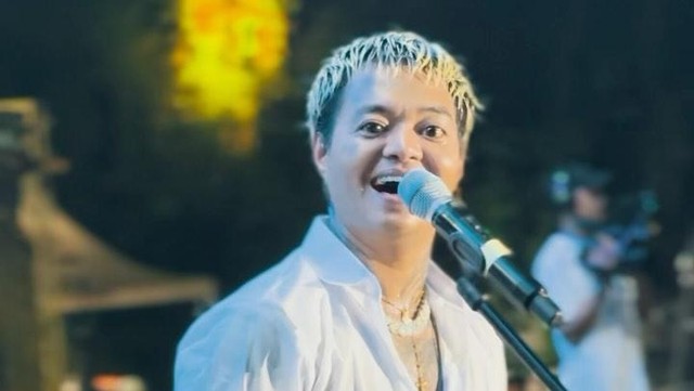 Highlight Dunia Hiburan InsertLive : Reaksi Reza Arap Dikuliti Asisten soal Sifat Royal Traktir Orang Tak Dikenal