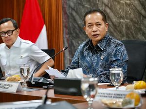 Satgas Pembentukan Koperasi Desa Merah Putih Rapat Bersama Gubernur di Bali Satgas Pembentukan Koperasi Desa Merah Putih Rapat Bersama Gubernur di Bali