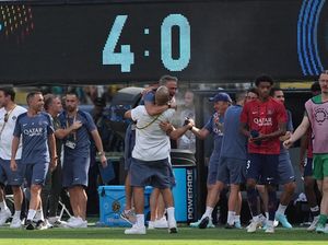 PSG Gebuk Madrid, Luis Enrique Dapat Banyak Pesan dari Fans Barca PSG Gebuk Madrid, Luis Enrique Dapat Banyak Pesan dari Fans Barca