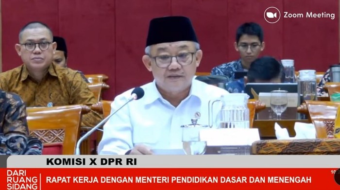 Guru Non-ASN Gigit Jari, Tunjangan Terancam Gara-Gara Dana Ini?