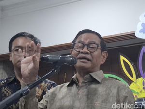 Pramono Ancam Tindak Tegas ASN yang Bandel Bawa Kendaraan Setiap Rabu Pramono Ancam Tindak Tegas ASN yang Bandel Bawa Kendaraan Setiap Rabu