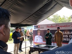 Gubernur NTB Lantik Pj Sekda NTB di Panti Jompo Terdampak Banjir