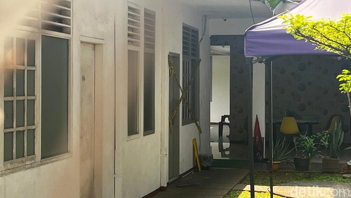 Kamar Kos TKP diplomat muda Kemlu ditemukan meninggal. (Rumondang/detikcom)