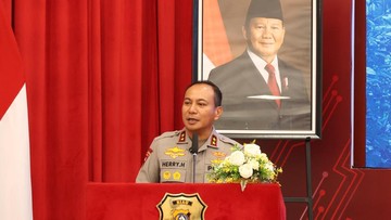 Kapolda Riau: Budaya Tertib Lalu Lintas Harus Ditanamkan Sejak Dini