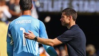 Pelatih Real Madrid Xabi Alonso mengakui timnya tidak mampu beradaptasi: “Kami harus belajar dari kekalahan ini, PSG sudah dibangun lebih matang selama dua tahun,” ujarnya. (REUTERS/Kai Pfaffenbach)  