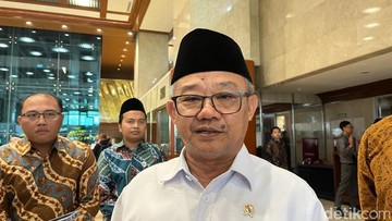 Mendikdasmen: Usul Tambah Anggaran Rp 71,11 T Termasuk SD-SMP Swasta Gratis