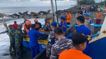 Update Korban Tewas Tenggelamnya KMP Tunu Pratama Jaya: 13 Orang