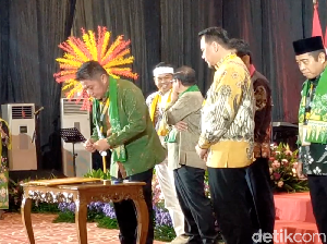 Video Pramono-Dedi Mulyadi Asyik Ngobrol di Acara Rapat Koordinasi KPK