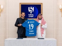 Video: Theo Hernandez Resmi Bergabung dengan Al Hilal