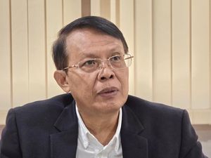 Motor Industrialisasi Rakyat: Jutaan Lapangan Kerja Baru oleh Prabowo Motor Industrialisasi Rakyat: Jutaan Lapangan Kerja Baru oleh Prabowo