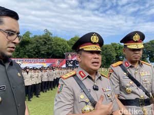 Wajah Lelah Campur Rasa Bangga Saat 1.155 Siswa Lulus Setukpa Polri Wajah Lelah Campur Rasa Bangga Saat 1.155 Siswa Lulus Setukpa Polri