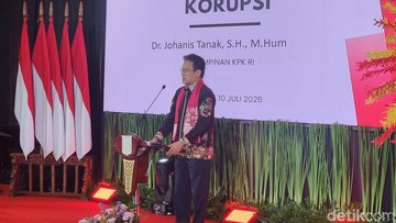 Pimpinan KPK ke Pejabat: Jangan Coba-coba Kirim WA Porno, Kita Sadap Ketahuan