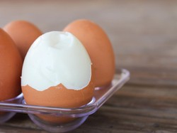 5 Tips Bikin Telur Rebus Mulus yang Kulitnya Gampang Dikupas
