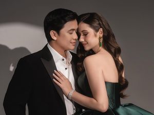 7 Foto Mesra Billy Syahputra & Vika Kolesnaya yang Ternyata Sudah Menikah 7 Foto Mesra Billy Syahputra & Vika Kolesnaya yang Ternyata Sudah Menikah