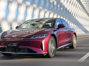 Harganya Rp 300 Jutaan, Sedan Hybrid Chery Laku Keras! Harganya Rp 300 Jutaan, Sedan Hybrid Chery Laku Keras!