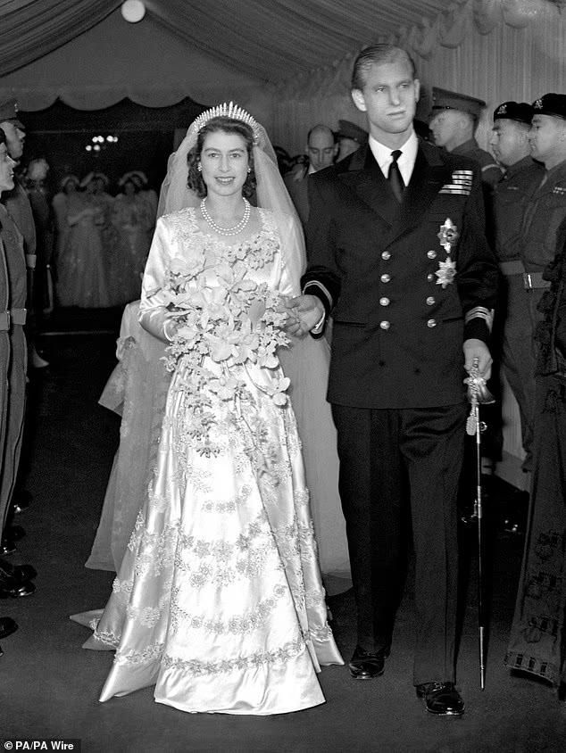 Kue Pernikahan Ratu Elizabeth II Terjual Setelah 78 Tahun Disimpan