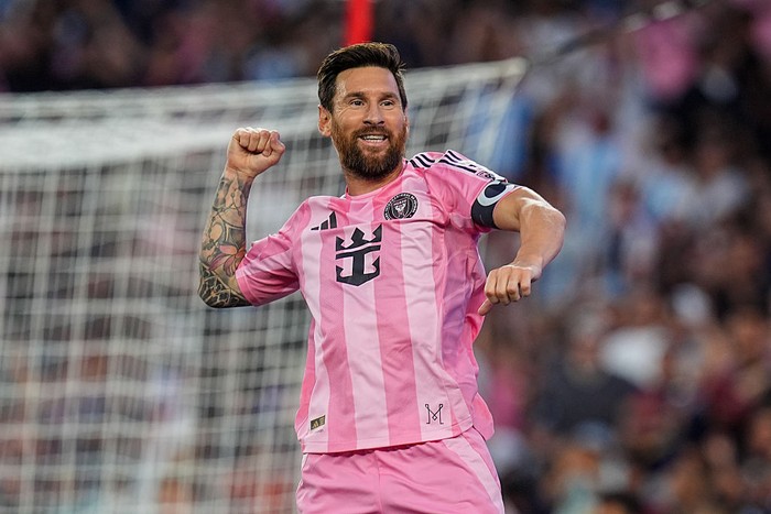 FOXBOROUGH, MASSACHUSETTS - JULY 9: Lionel Messi #10 of Inter Miami CF celebrates his goal during a game between Inter Miami CF and New England Revolution at Gillette Stadium on July 9, 2025, in Foxborough, Massachusetts. (Photo by Andrew Katsampes/ISI Photos/ISI Photos via Getty Images)