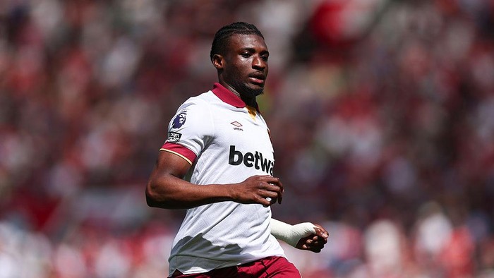 MANCHESTER, ENGLAND - MAY 11: Mohammed Kudus of West Ham United during the Premier League match between Manchester United FC and West Ham United FC at Old Trafford on May 11, 2025 in Manchester, England. (Photo by Marc Atkins/Getty Images)