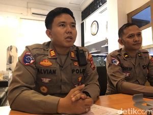 Viral Pemobil Arogan Buka Paksa Water Barrier di Kleringan Jogja Viral Pemobil Arogan Buka Paksa Water Barrier di Kleringan Jogja