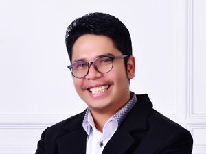Koperasi Soko Guru Ekonomi Kerakyatan Menggeliat Kembali Koperasi Soko Guru Ekonomi Kerakyatan Menggeliat Kembali