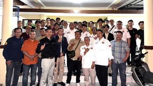 Ketum IKM Andre Rosiade Siap Renovasi Asrama Mahasiswa Minang di Jogja