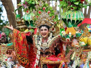 Kemeriahan Banyuwangi Ethno Carnival 2025, Usung Tradisi & Spiritualitas Kemeriahan Banyuwangi Ethno Carnival 2025, Usung Tradisi & Spiritualitas