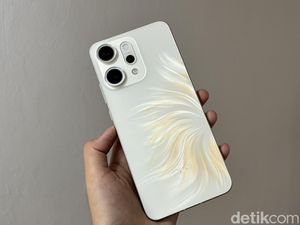 Harga Oppo Reno 14 dan 14 Pro Terbaru Agustus 2025 Harga Oppo Reno 14 dan 14 Pro Terbaru Agustus 2025