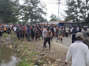 2 Kelompok Jemaat Gereja di Wamena Bentrok Dipicu Jadwal Ibadah 2 Kelompok Jemaat Gereja di Wamena Bentrok Dipicu Jadwal Ibadah