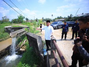 Herman Deru Temukan Irigasi Putus Saat Kunjungan Kerja ke OKU Timur Herman Deru Temukan Irigasi Putus Saat Kunjungan Kerja ke OKU Timur