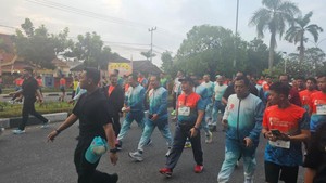 Usai Flag Off Riau Bhayangkara Run, Kapolri-Kapolda Jalan Santai