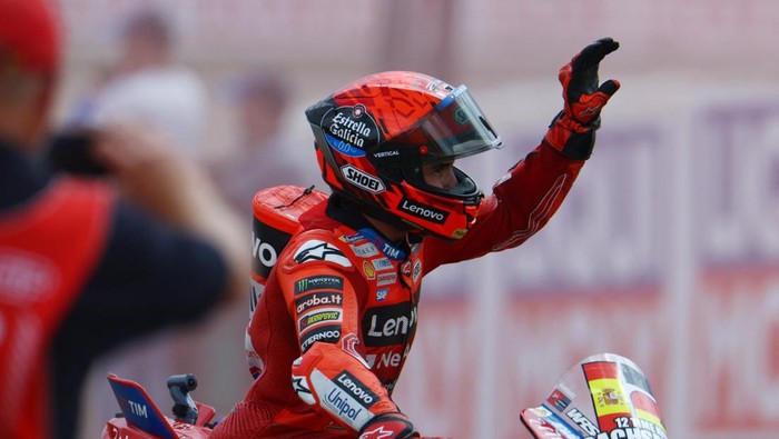 Marc Marquez juara di MotoGP Republik Ceko 2025. (Foto: REUTERS/Lisi Niesner)