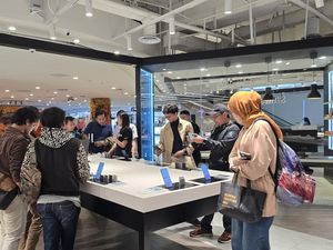 Pentingnya Literasi Teknologi HP di Tengah Perubahan Perilaku Konsumen Pentingnya Literasi Teknologi HP di Tengah Perubahan Perilaku Konsumen