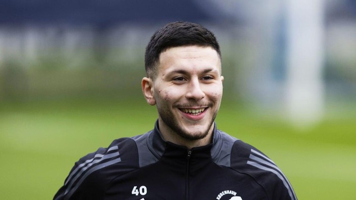 COPENHAGEN, DENMARK - DECEMBER 11: Roony Bardghji during a FC Copenhagen training session at Nummer 10, on December 11, 2024, in Copenhagen, Denmark. (Photo by Craig Foy/SNS Group via Getty Images)