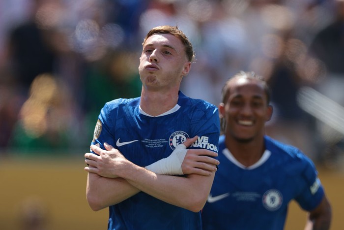 2224937394 EAST RUTHERFORD, NEW JERSEY - JULY 13: Cole Palmer of Chelsea FC celebrates after scoring to give the side a 1-0 lead during the FIFA Club World Cup 2025 final match between Chelsea FC and Paris Saint-Germain at MetLife Stadium on July 13, 2025 in East Rutherford, New Jersey. (Photo by Jonathan Moscrop/Getty Images)