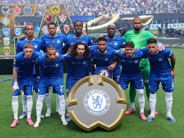 Soccer Football - FIFA Club World Cup - Final - Chelsea v Paris St Germain - MetLife Stadium, East Rutherford, New Jersey, U.S. - July 13, 2025 Chelsea players pose for a team group photo before the match REUTERS/Mike Segar
