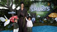 Foto: Momen Langka Rihanna Ajak 2 Anaknya ke Karpet Merah, Modis Pakai Dior