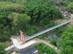 Jembatan Wot Gandul, Ikon Wisata Religi di Ponorogo Jembatan Wot Gandul, Ikon Wisata Religi di Ponorogo