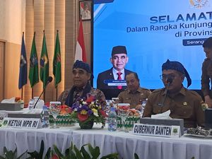 Muzani Berkunjung ke Banten, Puji Program Sekolah Gratis Andra Soni Muzani Berkunjung ke Banten, Puji Program Sekolah Gratis Andra Soni