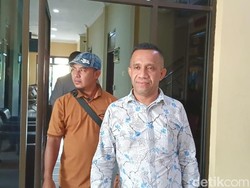 Korban Investasi Bodong TikToker Luluk Nuril Serahkan Bukti Transfer