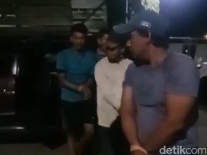 3 Buruh Bangunan di Maros Curi Keramik-Mesin Las di Lokasi Proyek Ditangkap 3 Buruh Bangunan di Maros Curi Keramik-Mesin Las di Lokasi Proyek Ditangkap